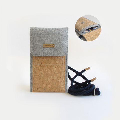 Skulderveske for iPhone 14 Pro Max | laget av filt og økologisk bomull | lys grå - blomst | Modell KEDJA