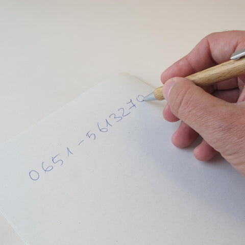 Bærekraftig kulepenn laget av tre og metall - Uma TREE