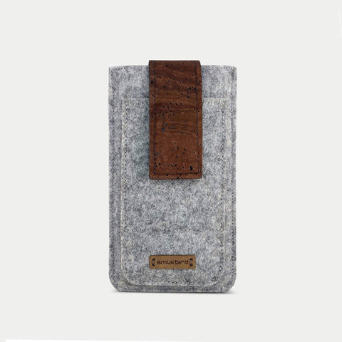 Praktisk belteveske for iPhone 11 Pro Max | med magnetlås og kortlomme | lysegrå | modell CLIP