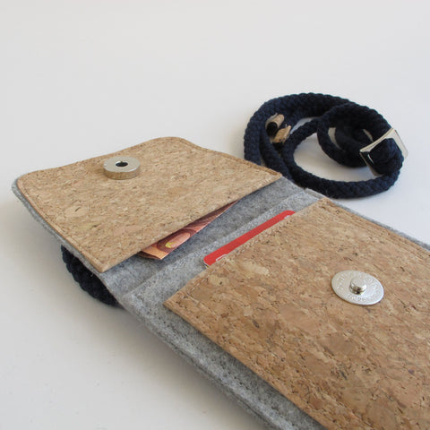 Skulderveske til Fairphone 5 | laget av filt og økologisk bomull | lys grå - blomst | Modell KEDJA