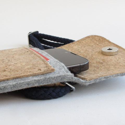 Skulderveske for Google Pixel 6a | laget av filt og økologisk bomull | lys grå - blomst | Modell KEDJA