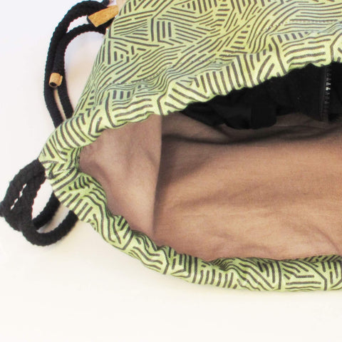 Gymbag, ryggsekk | laget av bomull og kork | Striper