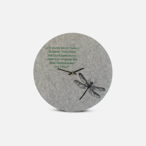 Veggklokke i filt og kork 30 cm | Design "Libelle" av Anja Streese