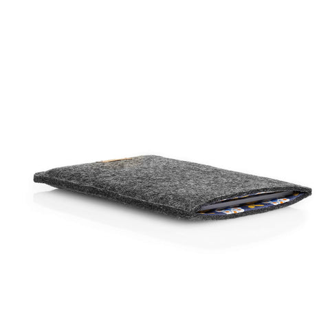 4251970103567 - eReader Hülle nach Maß | aus Filz und Bio-Baumwolle | anthrazit - bloom | Modell "LET"