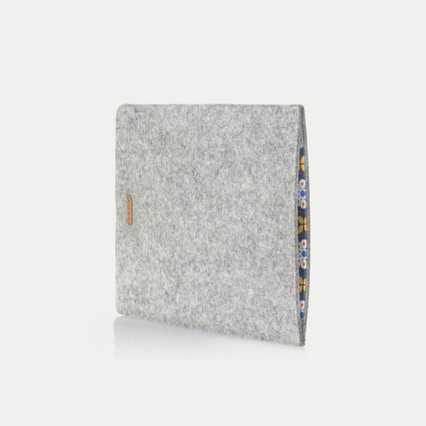 Deksel for MacBook Air M2 13,6" | laget av filt og økologisk bomull | lys grå - Bloom | Modell "LET"