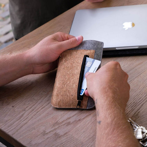 Mobilveske med kortlomme for Xiaomi 13 Ultra | lys grå - blomst | Modell "ZIP"