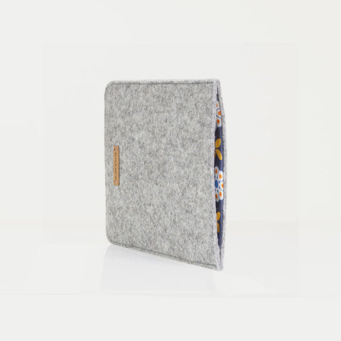 Deksel for Onyx Boox Tab Mini C | laget av filt og økologisk bomull | lys grå - blomst | Modell "LET"